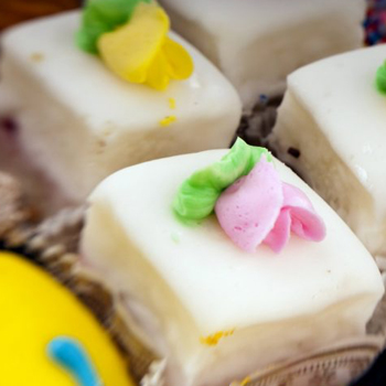 petit fours